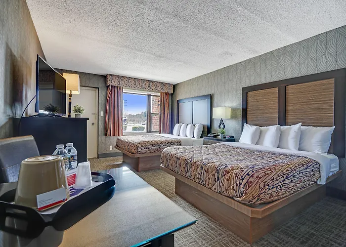 Blue Creek Inn